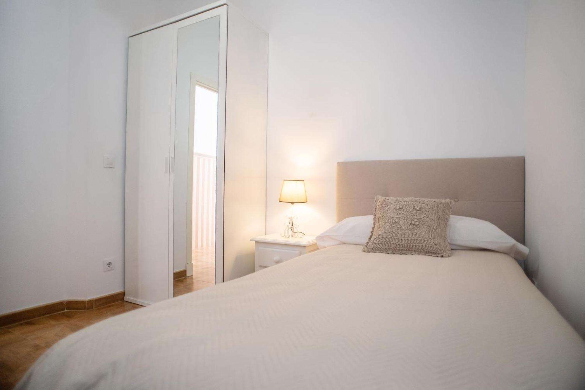 Apartamento Encarnacion Playa Caleta Cádiz Exterior foto